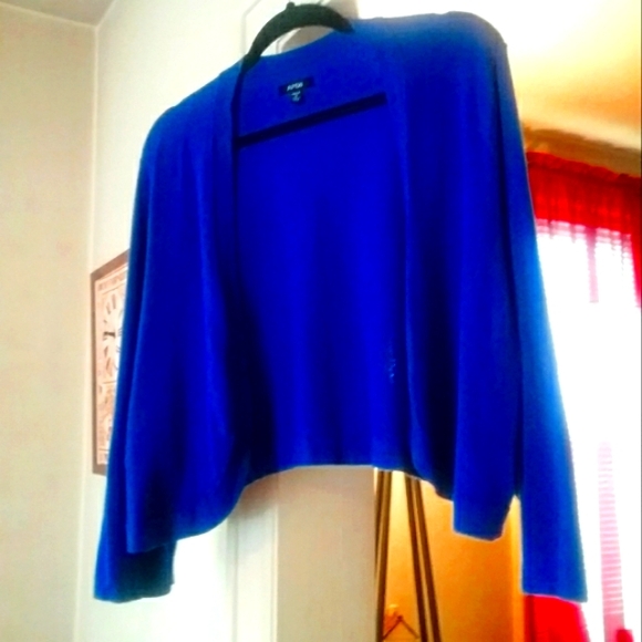 Apt. 9 Sweaters - Apt. 9 Long Sleeve Royal Blue Crop Jacket